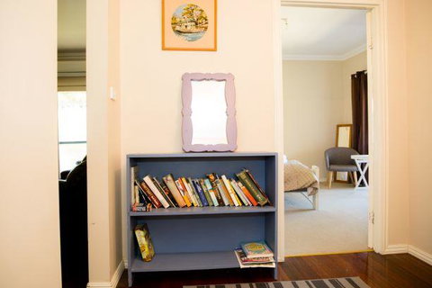 Yvonnes Rest Holiday Home - Accommodation in Brisbane 2
