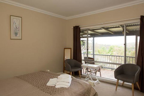 Yvonnes Rest Holiday Home - Accommodation in Brisbane 4