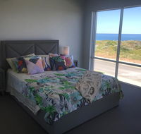 Beach House at SeaScapes.. - Accommodation in Brisbane