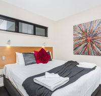 508 Stupendous sunsets  views pool gym parking - Accommodation in Brisbane