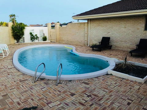 LA ANCHOR ON THE CANALS (MANDURAH) - Accommodation in Brisbane 11