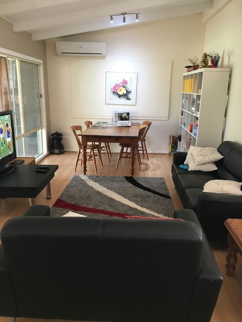 Amazing River House - Accommodation in Brisbane 9