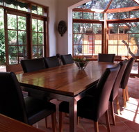 The Russell House - Accommodation in Brisbane
