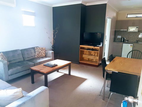 Adamsons Riverside Accommodation - Accommodation in Brisbane 7