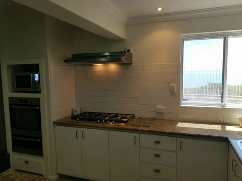 Caravel Beach House Mandurah - Accommodation in Brisbane 5