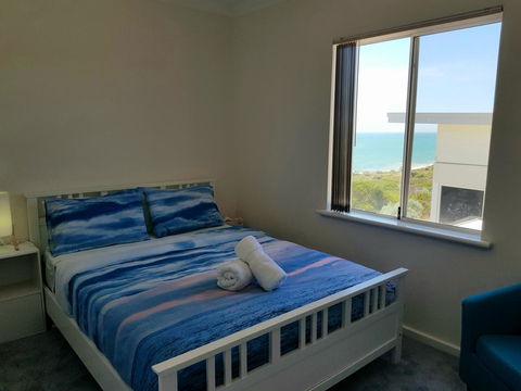 Caravel Beach House Mandurah - Accommodation in Brisbane 3