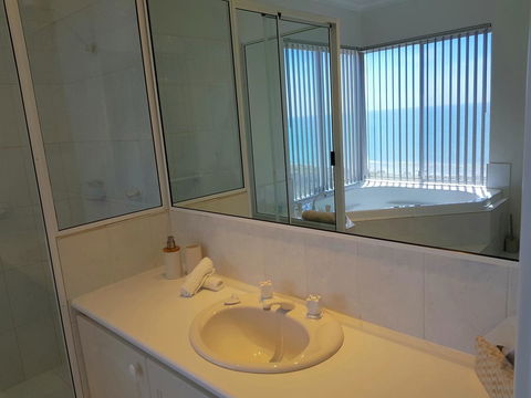 Caravel Beach House Mandurah - Accommodation in Brisbane 13