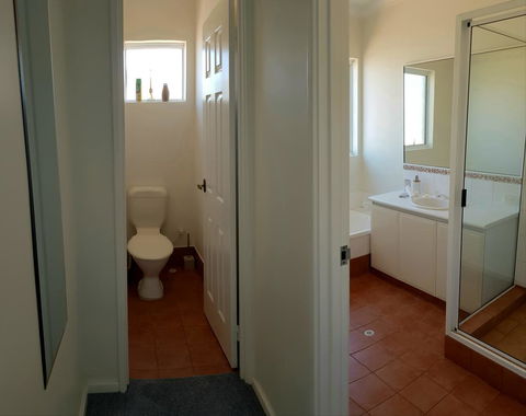 Caravel Beach House Mandurah - Accommodation in Brisbane 10