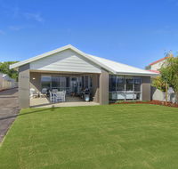 Into The Blue - Accommodation in Brisbane