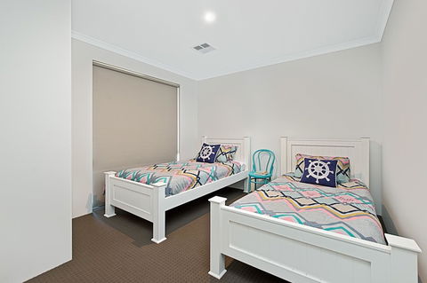 Into The Blue - Accommodation in Brisbane 10