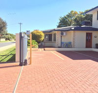 The Royal Dolphin Bed  Breakfast Safety Bay - Accommodation in Brisbane