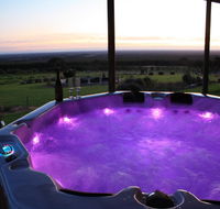 Tanen Farm - Accommodation in Brisbane