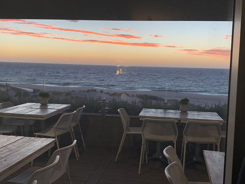 SEA BREEZE â€“ Between Cottesloe Beach & Swan River - Accommodation in Brisbane 22