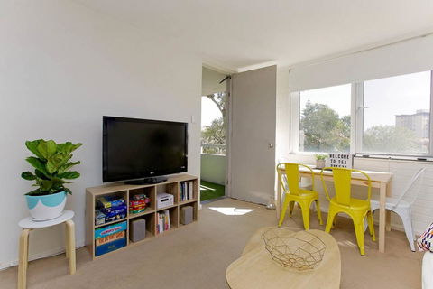 SEA BREEZE â€“ Between Cottesloe Beach & Swan River - Accommodation in Brisbane 19