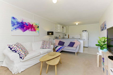 SEA BREEZE â€“ Between Cottesloe Beach & Swan River - Accommodation in Brisbane 0