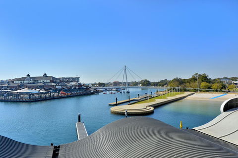 Dolphin Quay Apartments - Accommodation in Brisbane 7