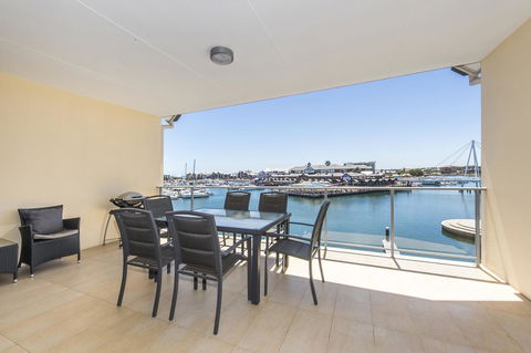 Dolphin Quay Apartments - Accommodation in Brisbane 17