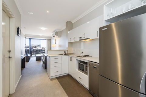 Dolphin Quay Apartments - Accommodation in Brisbane 34