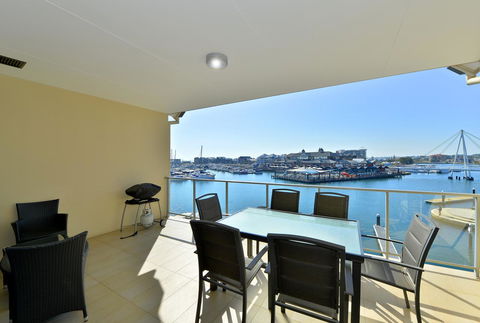 Dolphin Quay Apartments - Accommodation in Brisbane 4
