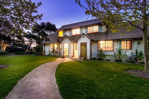 Sienna Lodge - Accommodation in Brisbane 0