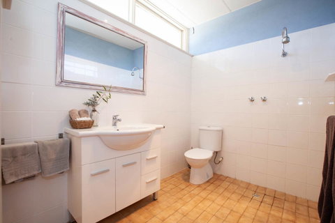 EUCLA MOTOR HOTEL - Accommodation in Brisbane 13