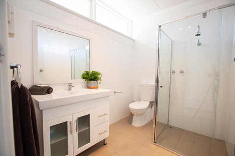 EUCLA MOTOR HOTEL - Accommodation in Brisbane 1