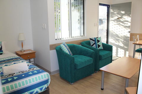 Mandurah Ocean Marina Chalets - Accommodation in Brisbane 33