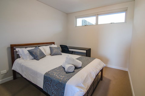 Boutique Carousel Apartment - Accommodation in Brisbane 5