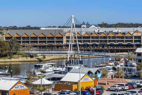 A 406 FANTASTIC OCEAN BEACH And MARINA VIEW APT - MANDURAH - Accommodation in Brisbane 23