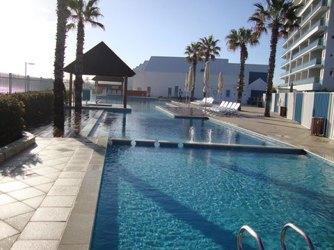 A 406 FANTASTIC OCEAN BEACH And MARINA VIEW APT - MANDURAH - Accommodation in Brisbane 25