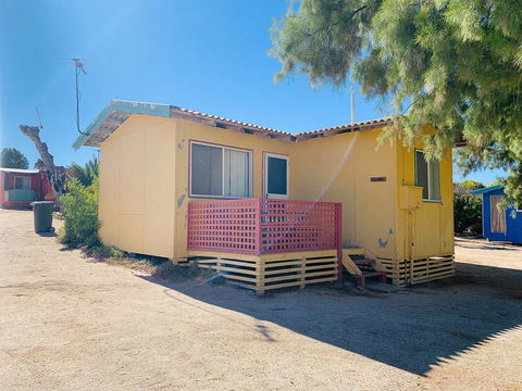 Shark Bay Cottages - Accommodation in Brisbane 42