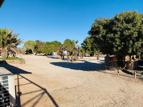 Shark Bay Cottages - Accommodation in Brisbane 13