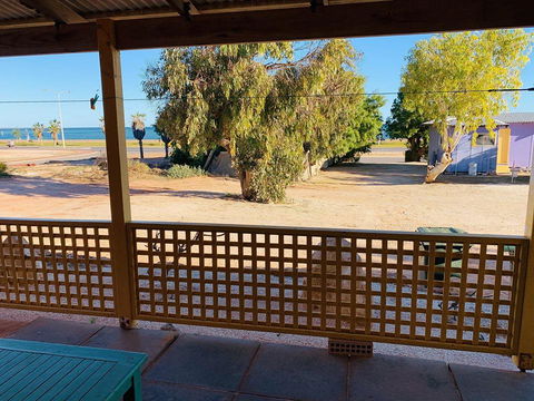 Shark Bay Cottages - Accommodation in Brisbane 5