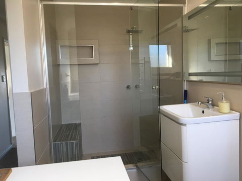 Halls Head Beach House - Accommodation in Brisbane 10