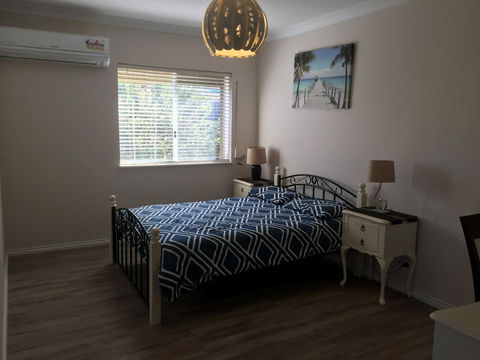 Halls Head Beach House - Accommodation in Brisbane 8