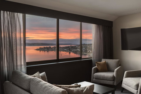 Wrest Point - Accommodation in Brisbane 7