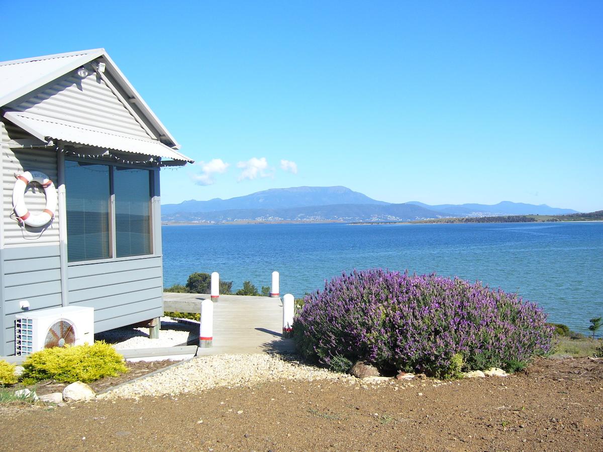 Sandford TAS Accommodation in Brisbane