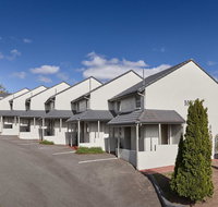 Elphin Motel  Serviced Apartments - Accommodation in Brisbane