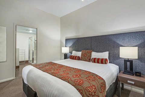 Mantra One Sandy Bay Road - Accommodation in Brisbane 2