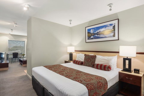 Mantra One Sandy Bay Road - Accommodation in Brisbane 26