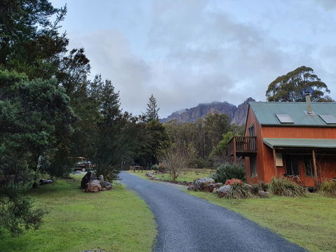 Roland B&B - Accommodation in Brisbane 32