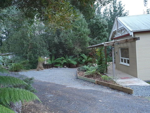 Roland B&B - Accommodation in Brisbane 37