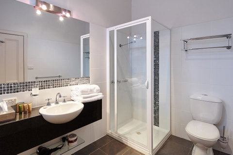 Auldington Hotel - Accommodation in Brisbane 7