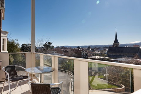 Auldington Hotel - Accommodation in Brisbane 12