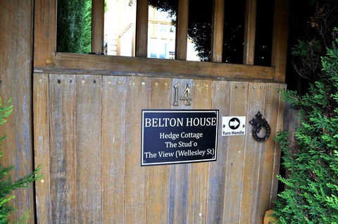 Belton Apartments-Hedge Cottage - Accommodation in Brisbane 21