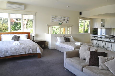 Belton Apartments-Hedge Cottage - Accommodation in Brisbane 30