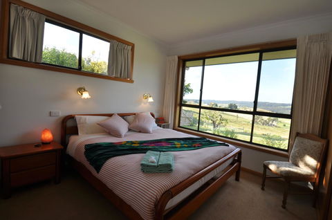 Plovers Ridge Country Retreat - Accommodation in Brisbane 1