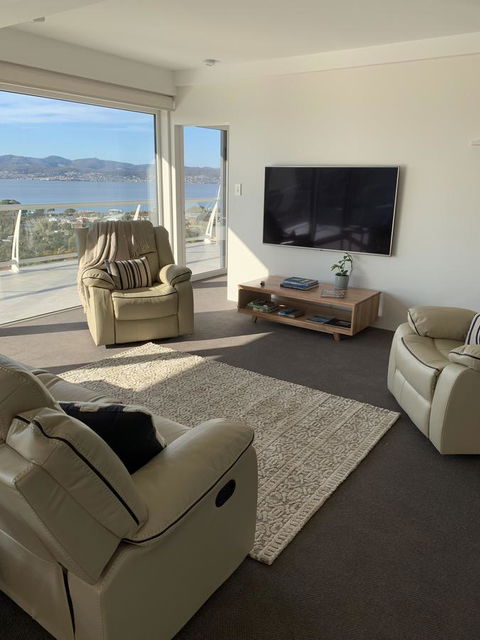 Anchorage Tasmania - Accommodation in Brisbane 14