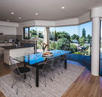 Russell House - Accommodation in Brisbane