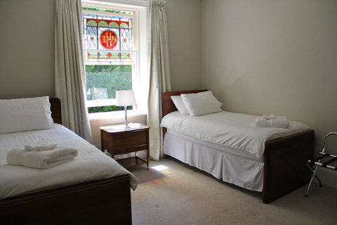 Old Bishop\'s Quarters Heritage, Modern & Unique Accommodation - Accommodation in Brisbane 8